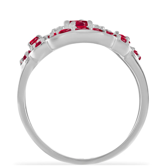 Stříbrný Prsten s Madagaskarským Rubínem a Bílým Diamantem