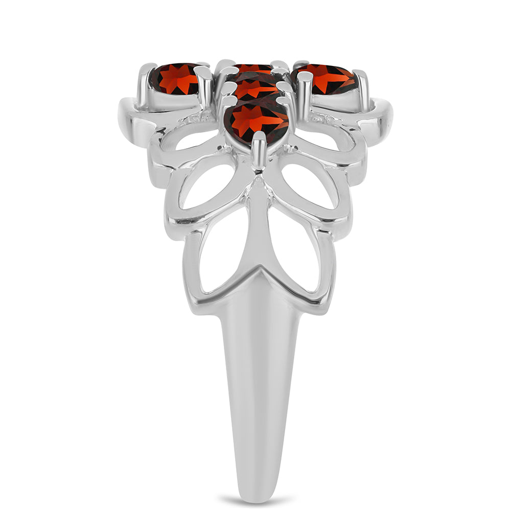 Stříbro 925/1000 - Prsten s Bartonským Granátem - Karátové číslo: 0.91. přibližná hmotnost: 3.31 gramů 4 