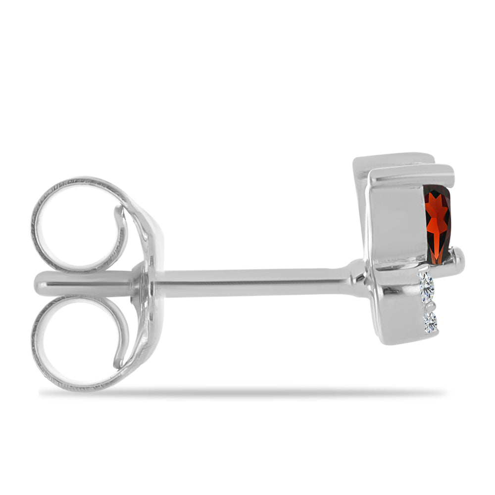 Stříbro 925/1000 - Náušnice s Bartonským Granátem a Bílým Topazem - Karátové číslo: 0.51. přibližná hmotnost: 1.25 gramů