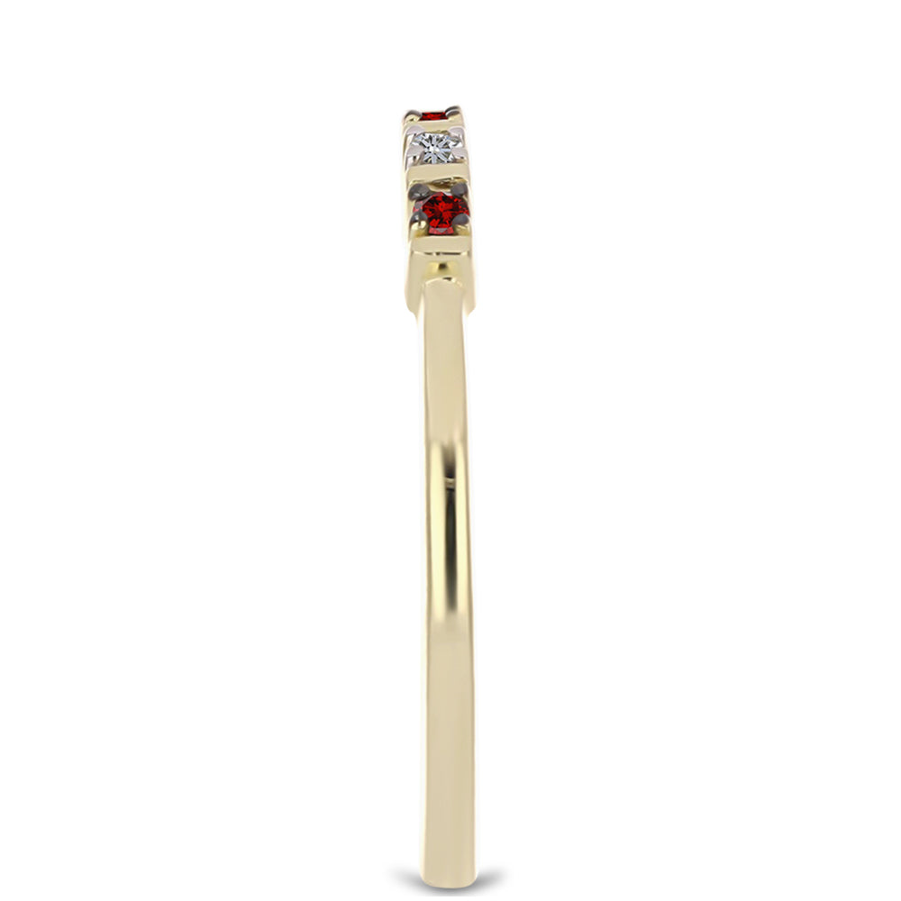 Pozlacené Stříbro 925/1000 - Prsten s Červeným Diamantem a Bílým Diamantem - Karátové číslo: 0.1. přibližná hmotnost: 1.53 gramů