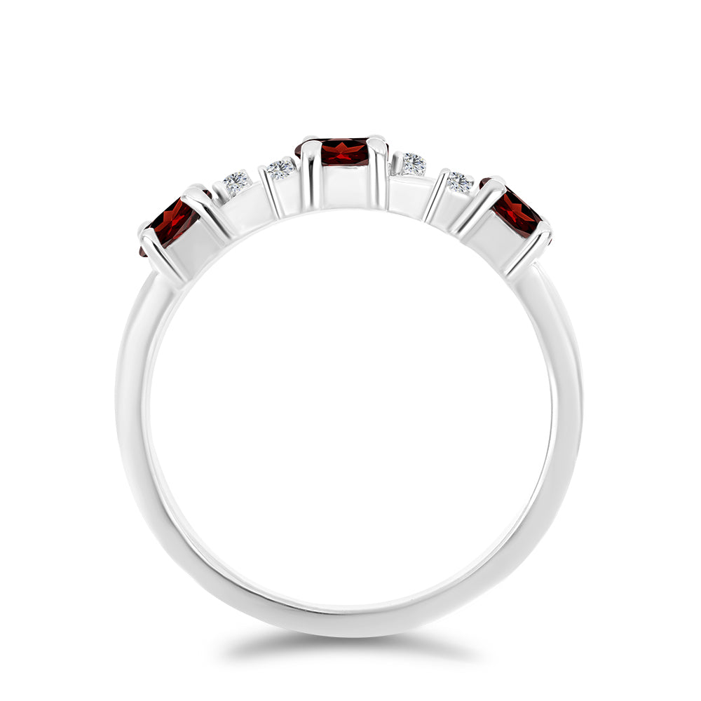 Stříbrný Prsten s Bartonským Granátem a Bílým Topazem 2 