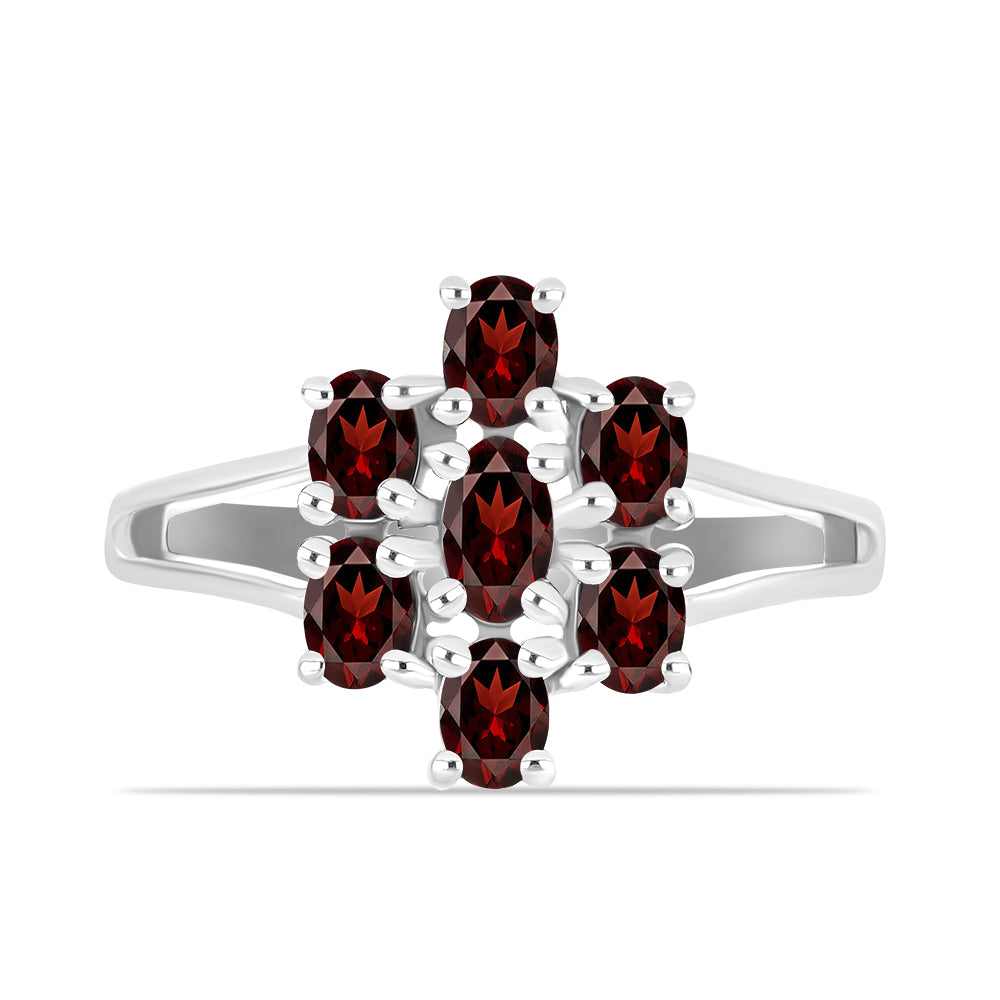 Stříbrný Prsten s Bartonským Granátem