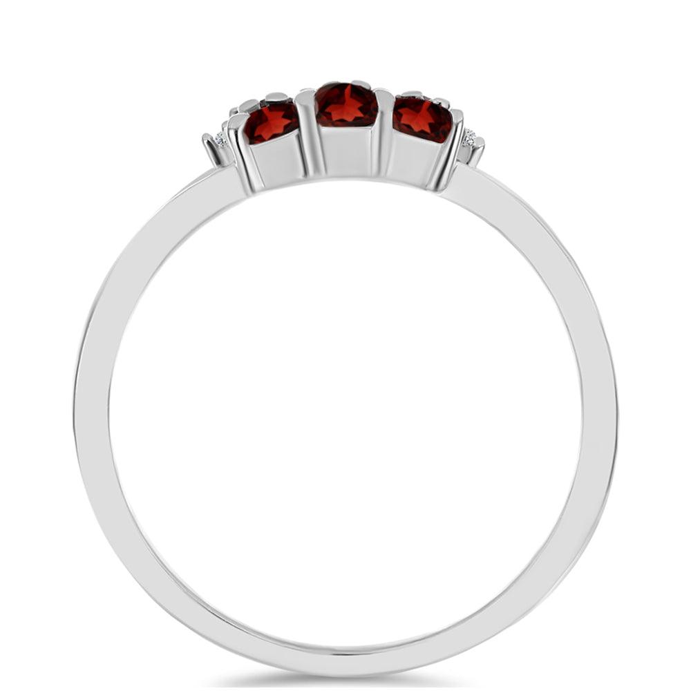 Stříbro 925/1000 - Prsten s Bartonským Granátem a Bílým Topazem - Karátové číslo: 1.47. přibližná hmotnost: 2.72 gramů