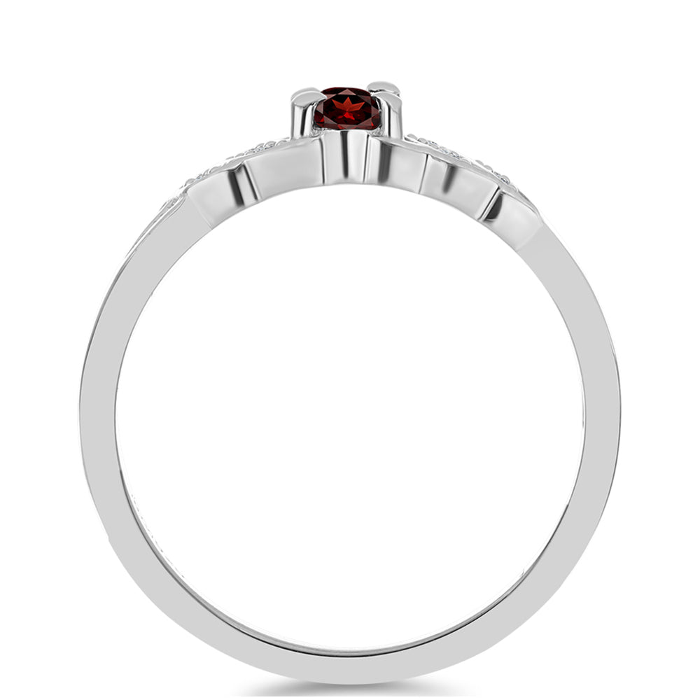 Stříbro 925/1000 - Prsten s Bartonským Granátem a Bílým Topazem - Karátové číslo: 0.38. přibližná hmotnost: 2.28 gramů