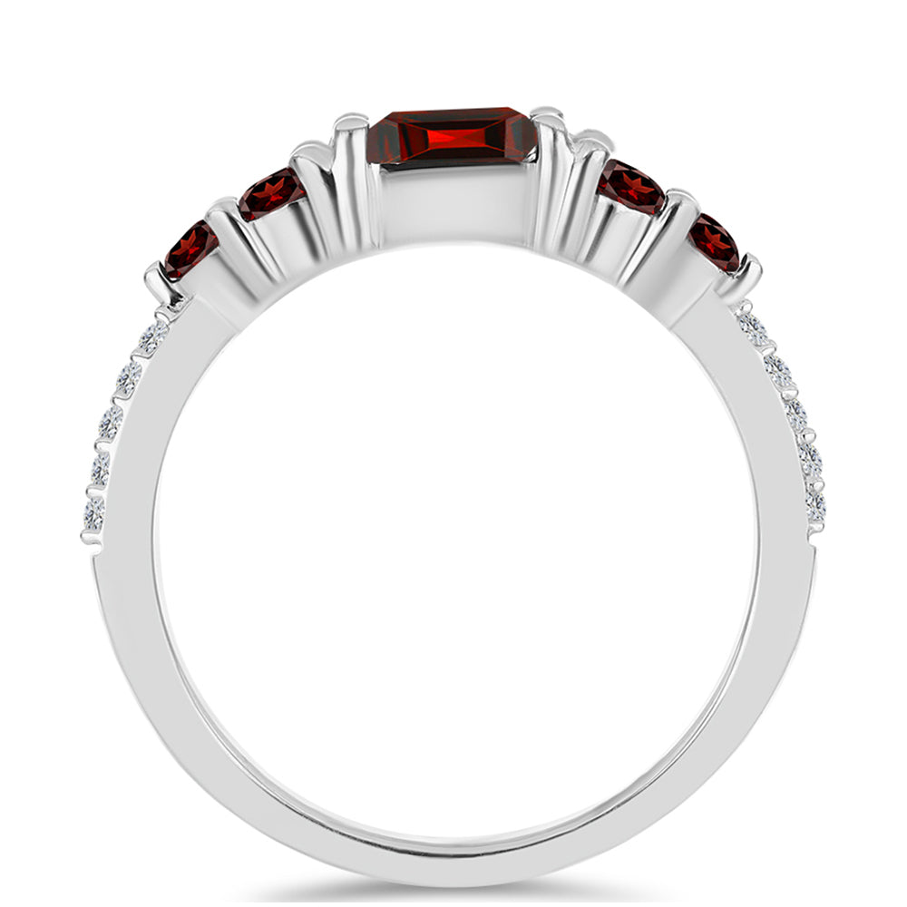 Stříbro 925/1000 - Prsten s Bartonským Granátem a Bílým Topazem - Karátové číslo: 0.85. přibližná hmotnost: 2.04 gramů 2 