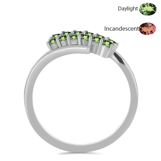 Stříbro 925/1000 - Prsten s Přírodním Alexandritem - Karátové číslo: 0.44. přibližná hmotnost: 2.5 gramů