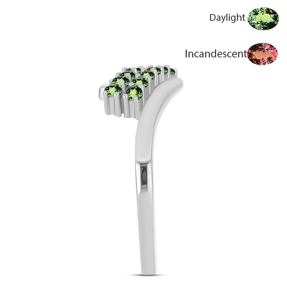 Stříbro 925/1000 - Prsten s Přírodním Alexandritem - Karátové číslo: 0.44. přibližná hmotnost: 2.5 gramů