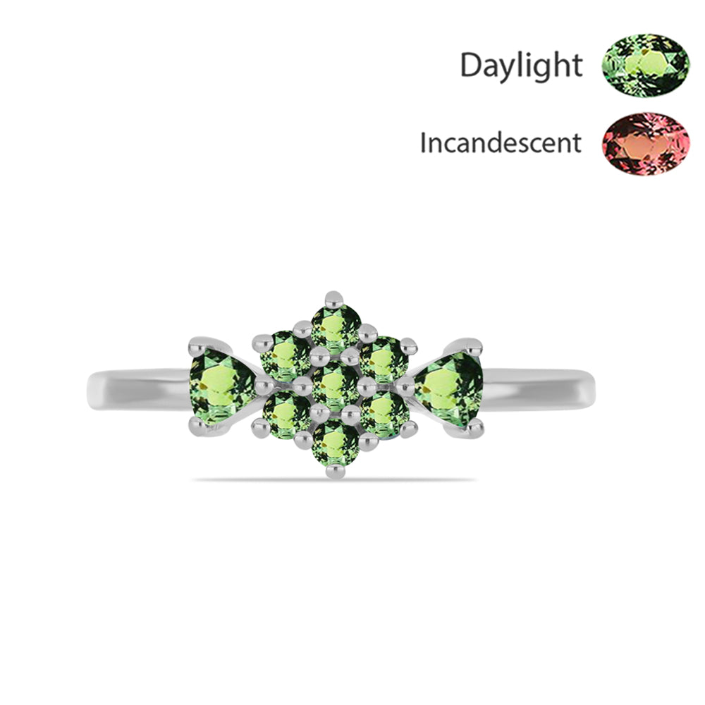 Stříbro 925/1000 - Prsten s Přírodním Alexandritem - Karátové číslo: 0.52. přibližná hmotnost: 1.92 gramů