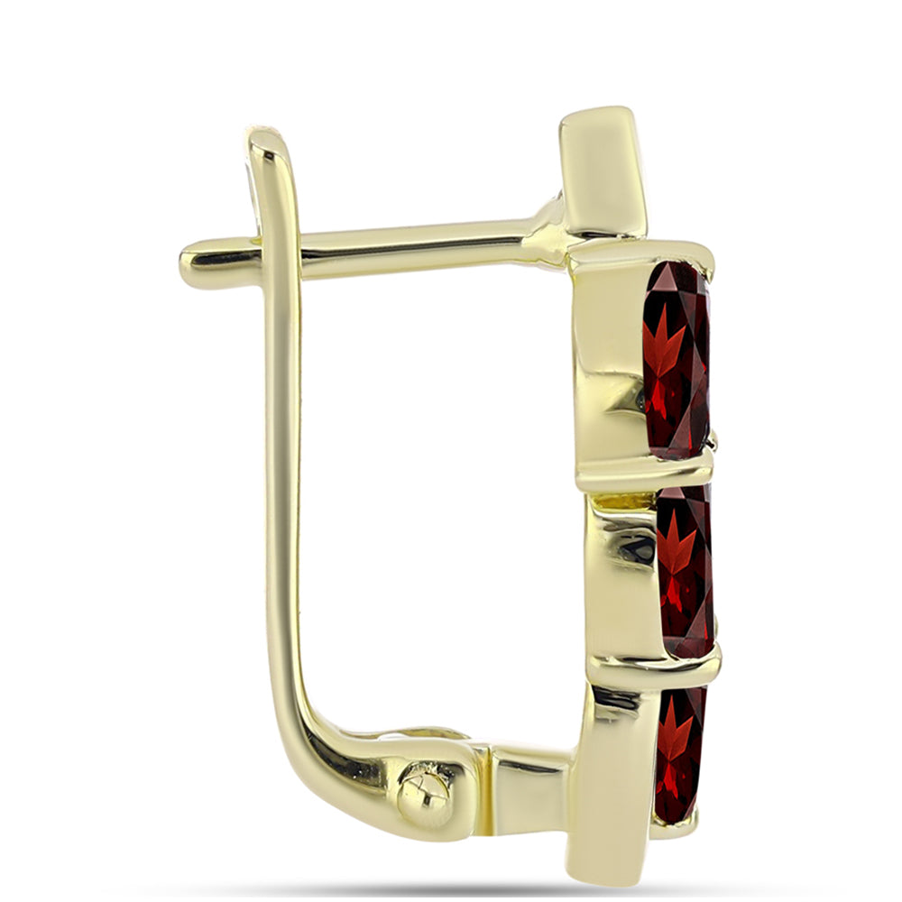 Pozlacené Stříbro 925/1000 - Náušnice s Bartonským Granátem - Karátové číslo: 1.83. přibližná hmotnost: 5.63 gramů