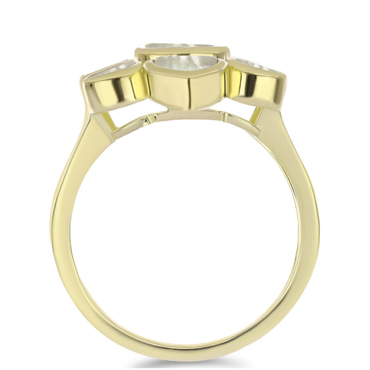 Pozlacené Stříbro 925/1000 - Prsten s Lasturou - Karátové číslo: 3.46. přibližná hmotnost: 5.81 gramů