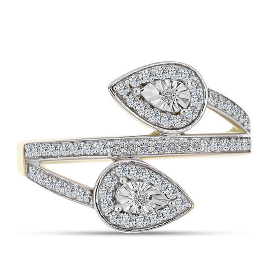 Pozlacené Stříbro 925/1000 - Prsten s Bílým Diamantem a Bílým Topazem - Karátové číslo: 0.45. přibližná hmotnost: 3.42 gramů