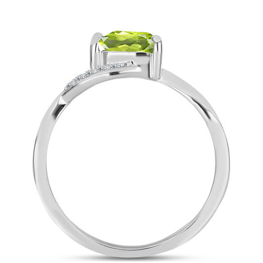 Stříbro 925/1000 - Prsten s Čchang-pajským Peridotem a Bílým Topazem - Karátové číslo: 0.89. přibližná hmotnost: 2.2 gramů