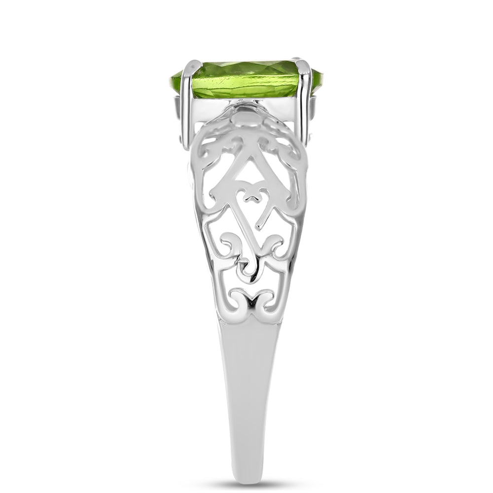 Stříbro 925/1000 - Prsten s Čchang-pajským Peridotem - Karátové číslo: 1.15. přibližná hmotnost: 1.98 gramů 4 