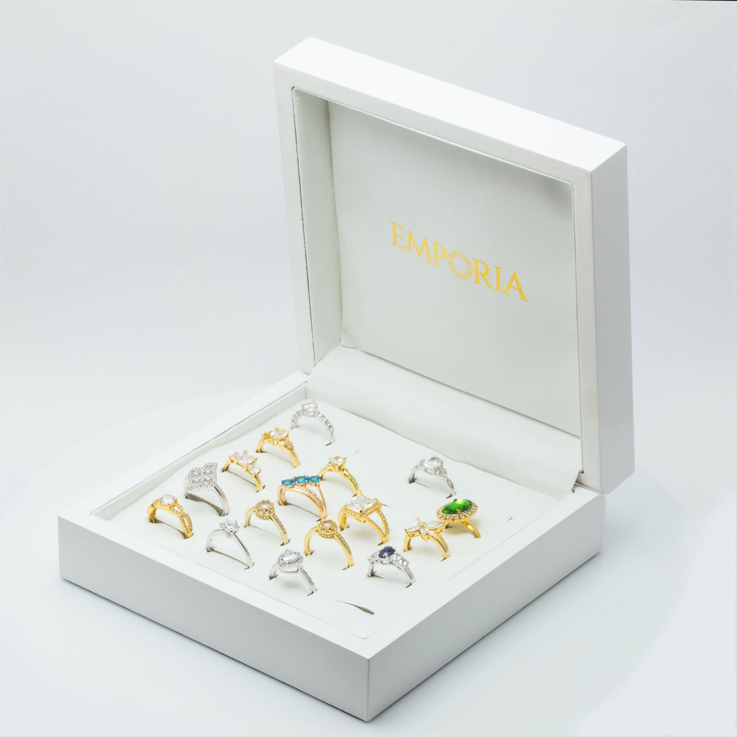White wooden jewellery box for 20 rings