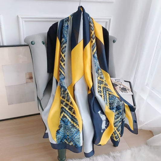 Hedvábný šátek, 90 cm x 180 cm, Jemný kůň, žlutá barva, 100% hedvábí