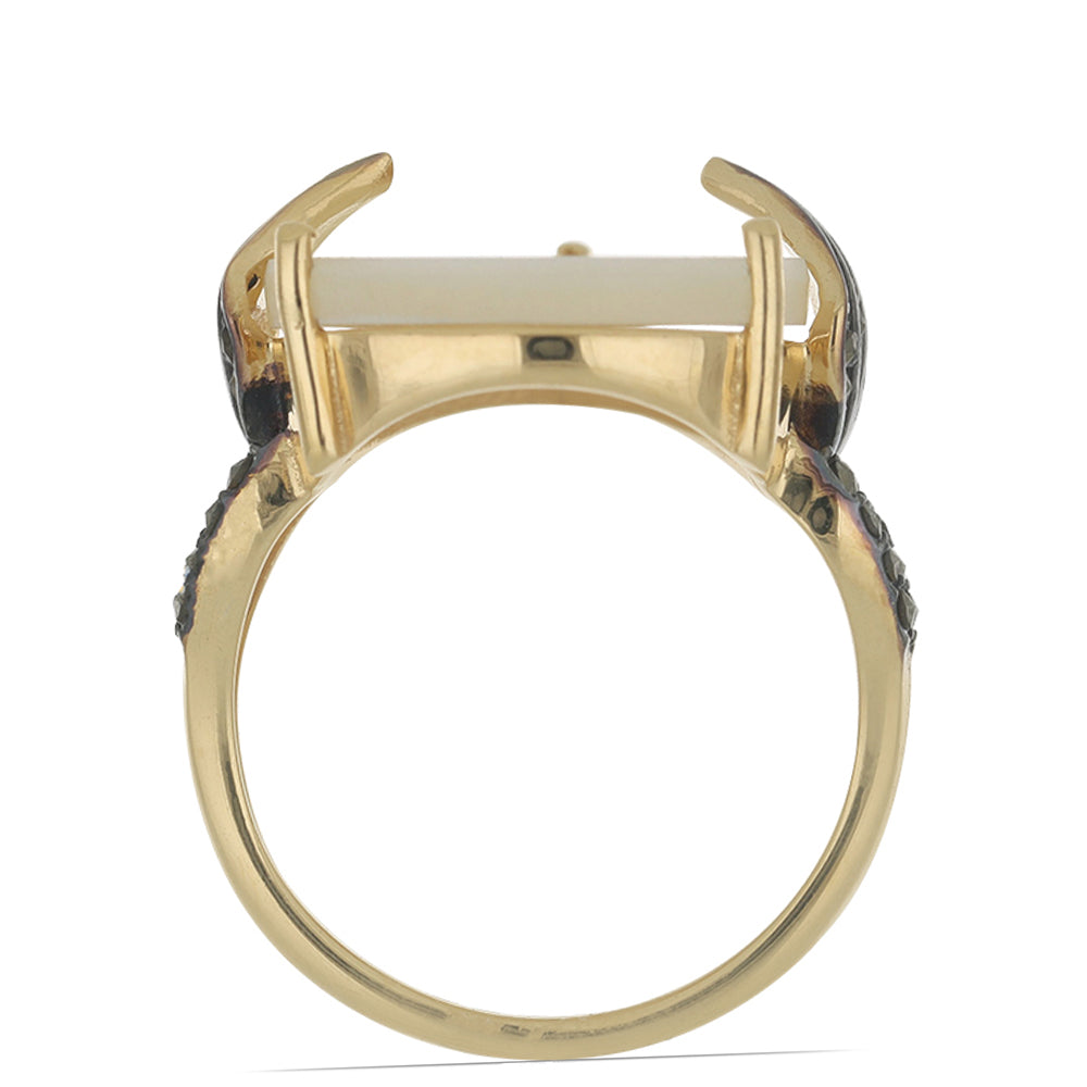 Pozlacený Stříbrný Prsten s Lasturou a Marcasitem