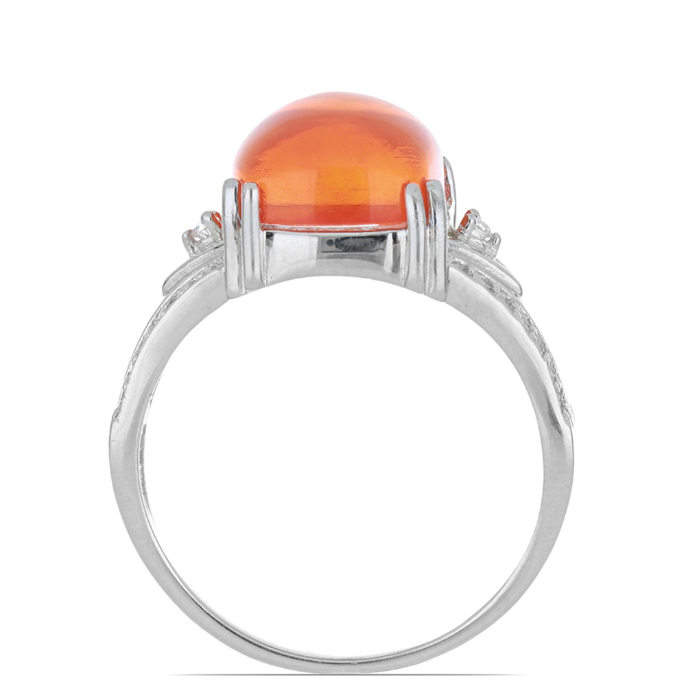 Stříbro 925/1000 - Prsten s Oranžovým Opálem z Lega Dembi a Bílým Topazem - Karátové číslo: 3.39. přibližná hmotnost: 3.89 gramů