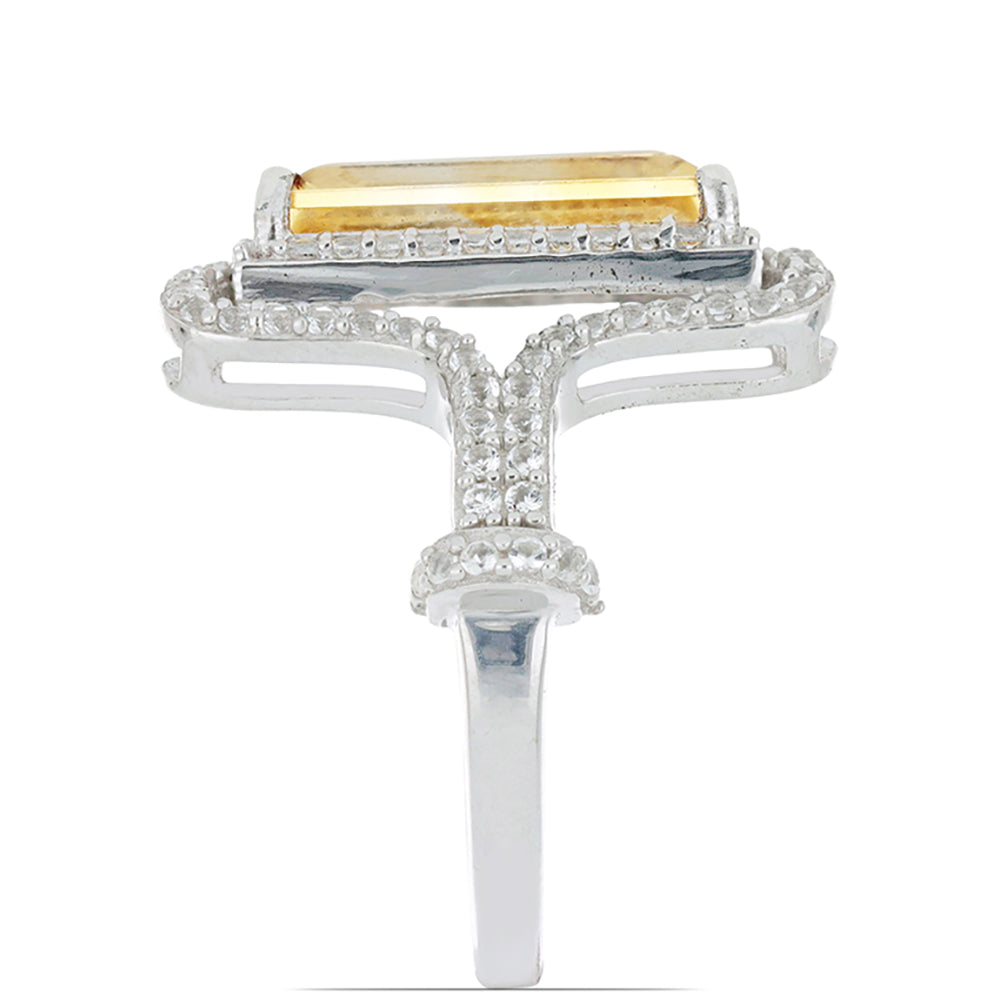 Stříbro 925/1000 - Prsten s Uralským Citrínem a Bílým Topazem - Karátové číslo: 4.83. přibližná hmotnost: 6.62 gramů